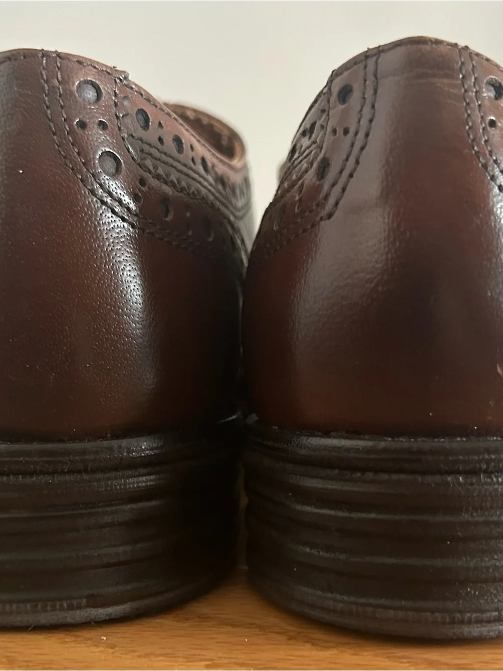 NEW: Vince Camuto Men’s Brown Leather Wingtip Brogue Lace-Up Oxford US 8.5